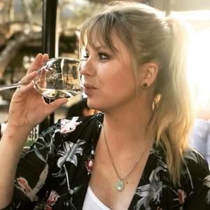 Meet your Posher, Laurellee